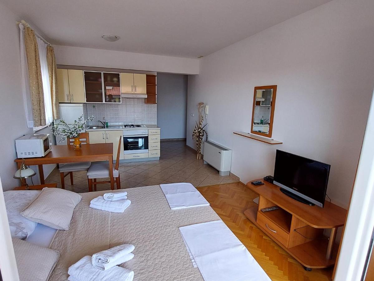Apartments Villa Katarina Makarska Exterior photo