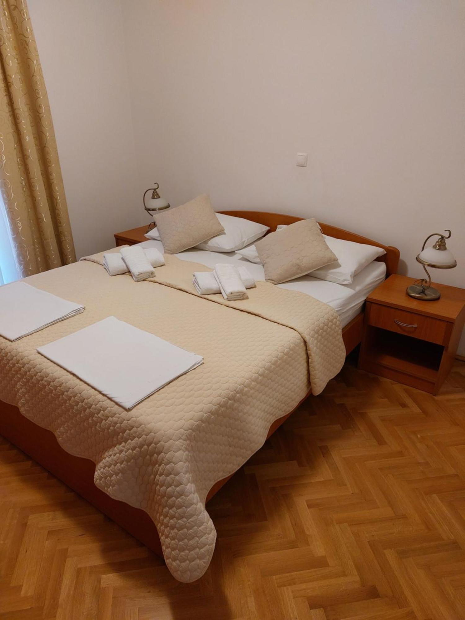 Apartments Villa Katarina Makarska Room photo